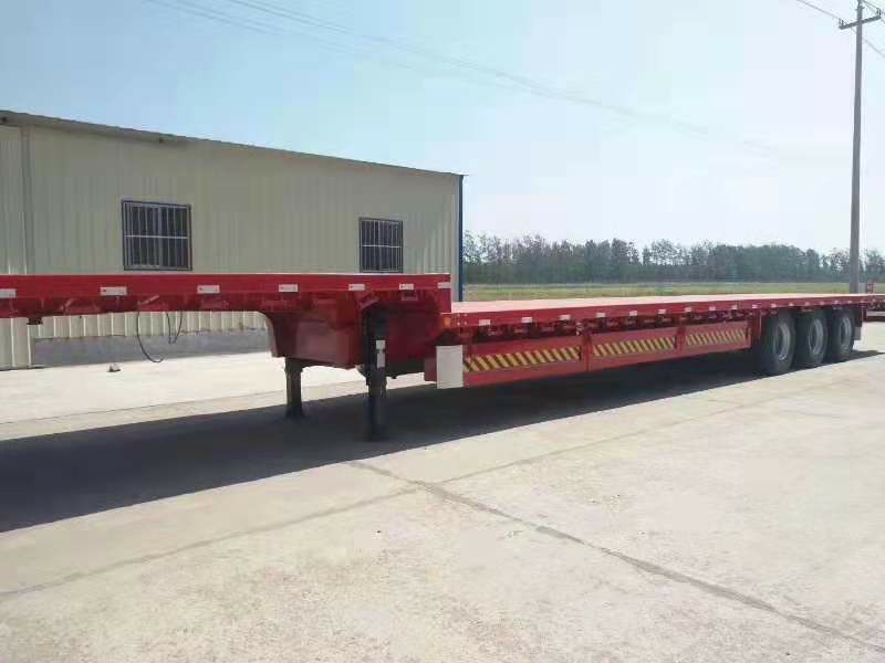 低平板半挂车